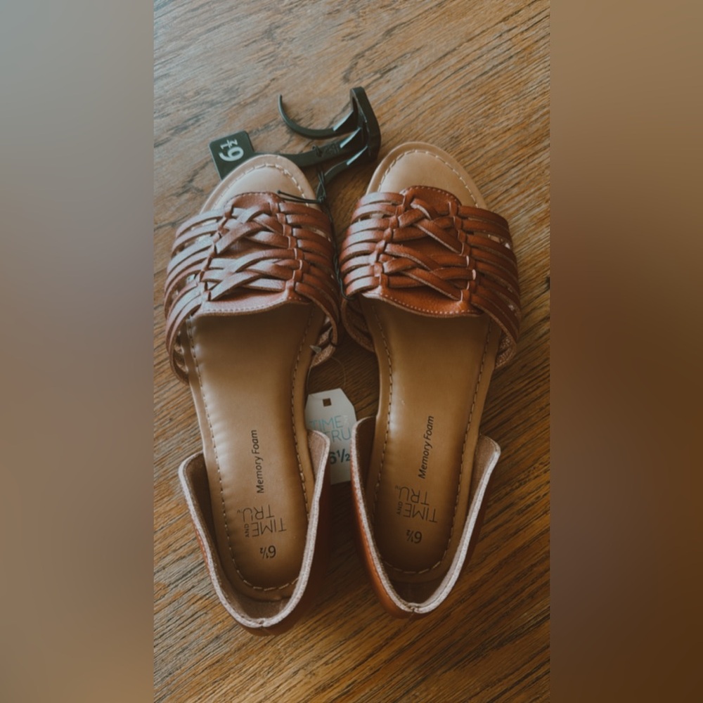Time and Tru Brown Leather Flats with Moccasin Toe
